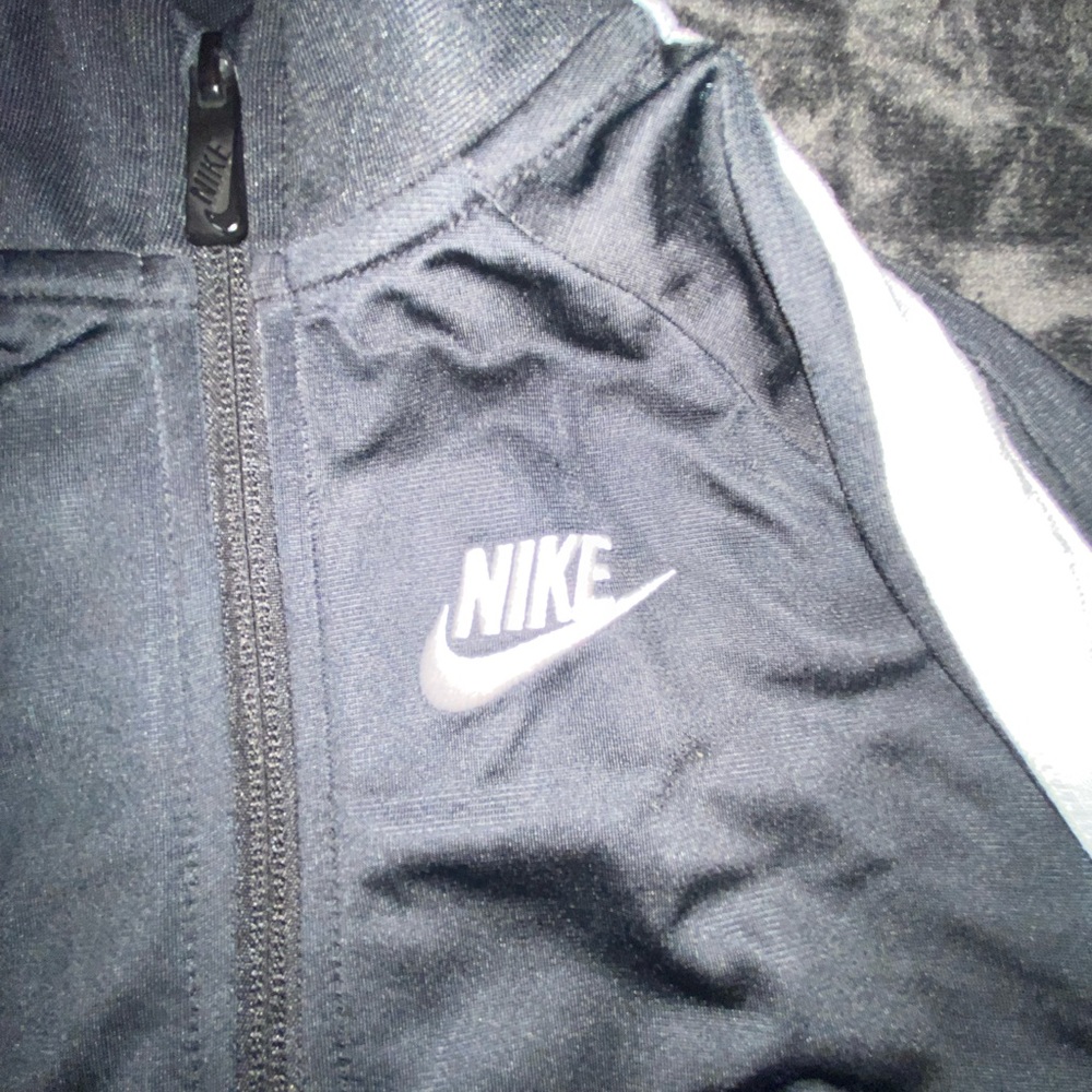 kids nike sweater